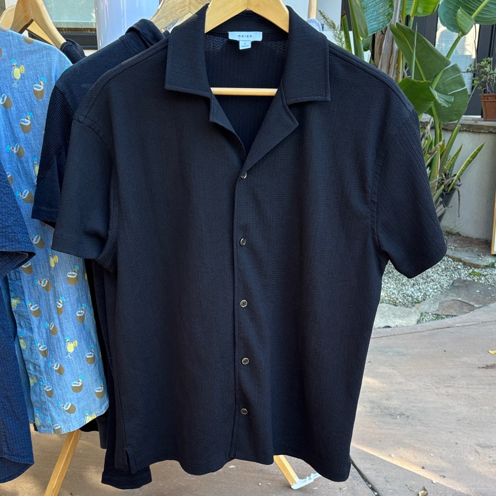 Reiss Men's Black Button Down Shirt